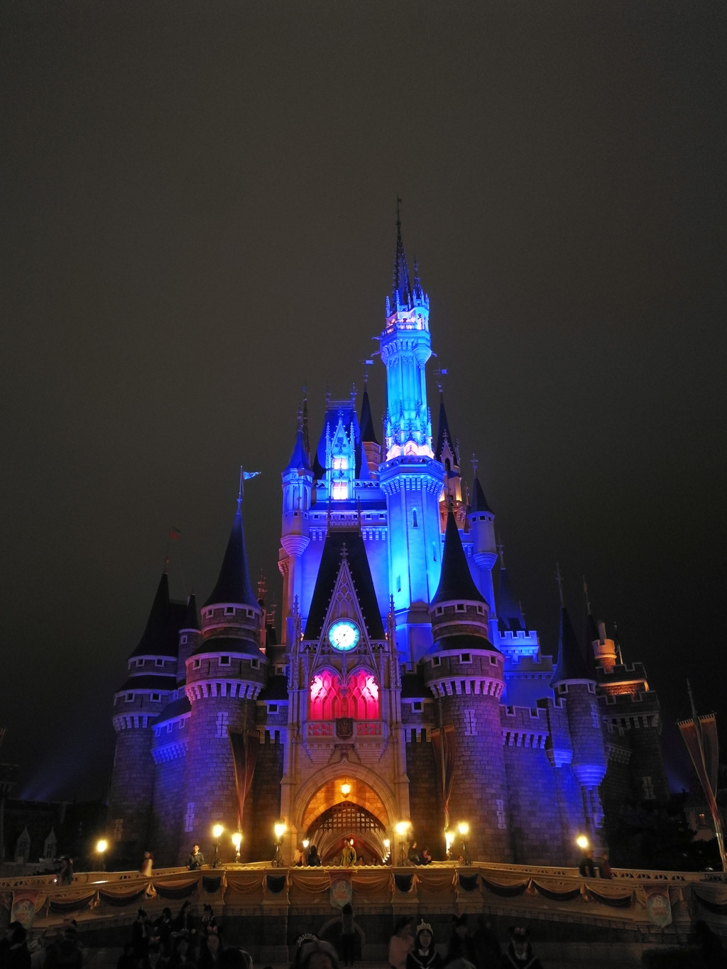 夜晚的城堡