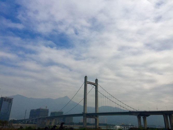 福州花海公园 福州花海公园(鳌峰洲大桥—会展岛段,位于南江滨东大道
