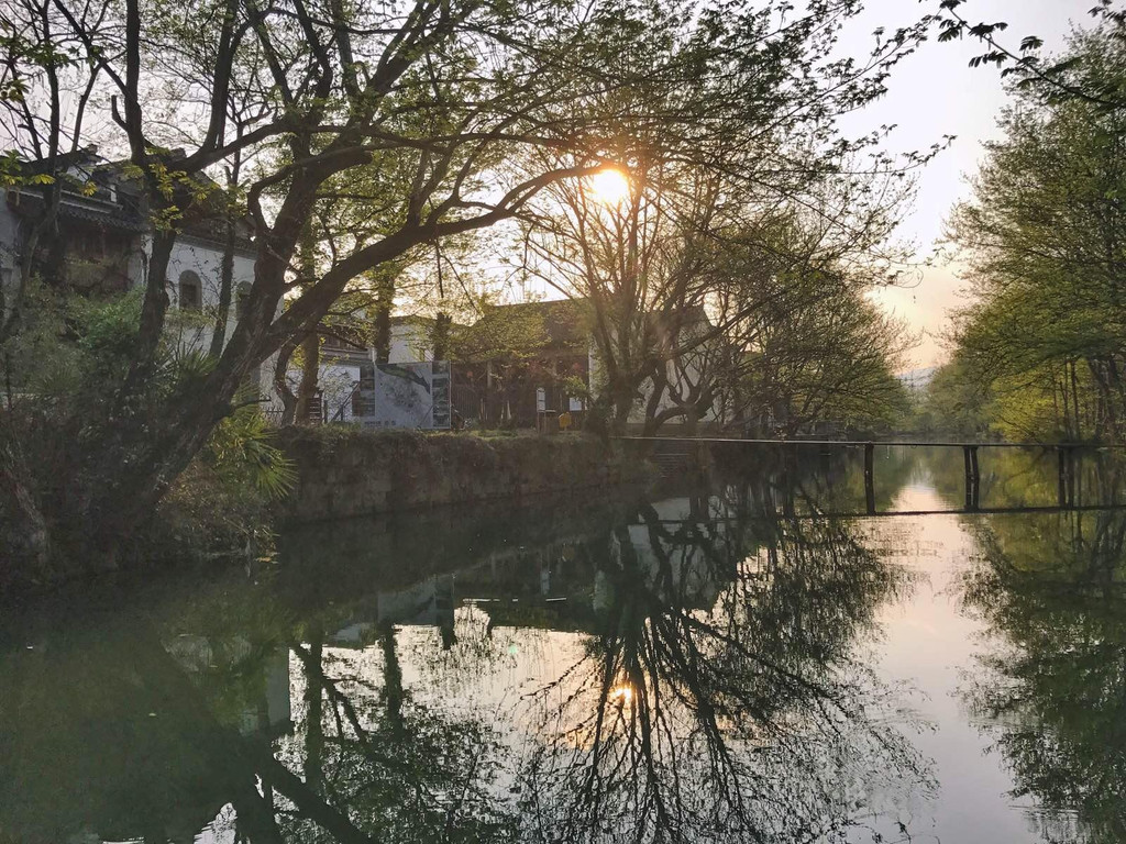 西溪南村                                  