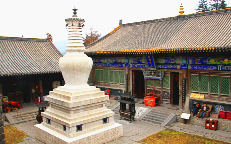 那一年---中华四大佛教圣地【山西五台山游记】万佛阁,五爷庙,殊像寺