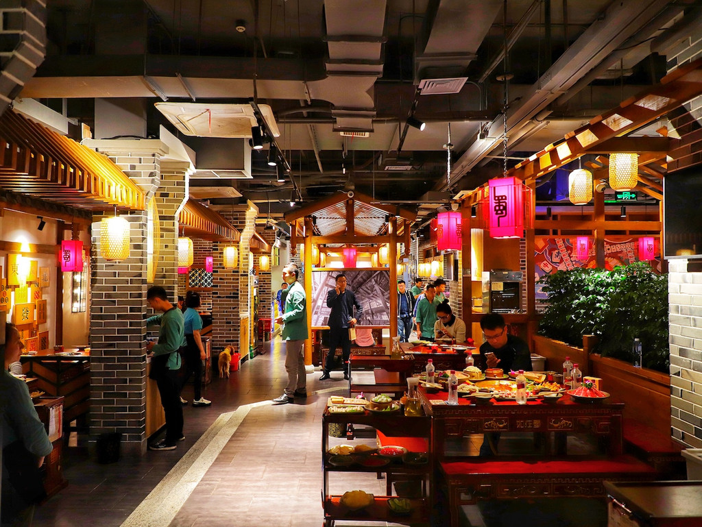 成都美食住宿攻略记四天六家餐厅,跟我在成都街头