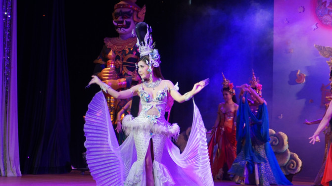 川剧变脸的精彩表演