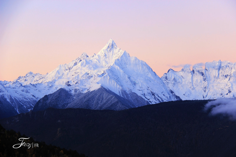 梅里雪山之神女峰