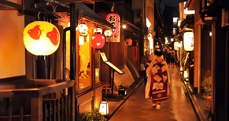 日本京都暮色半日游(祗园舞伎表演,京都料理,夜游东山