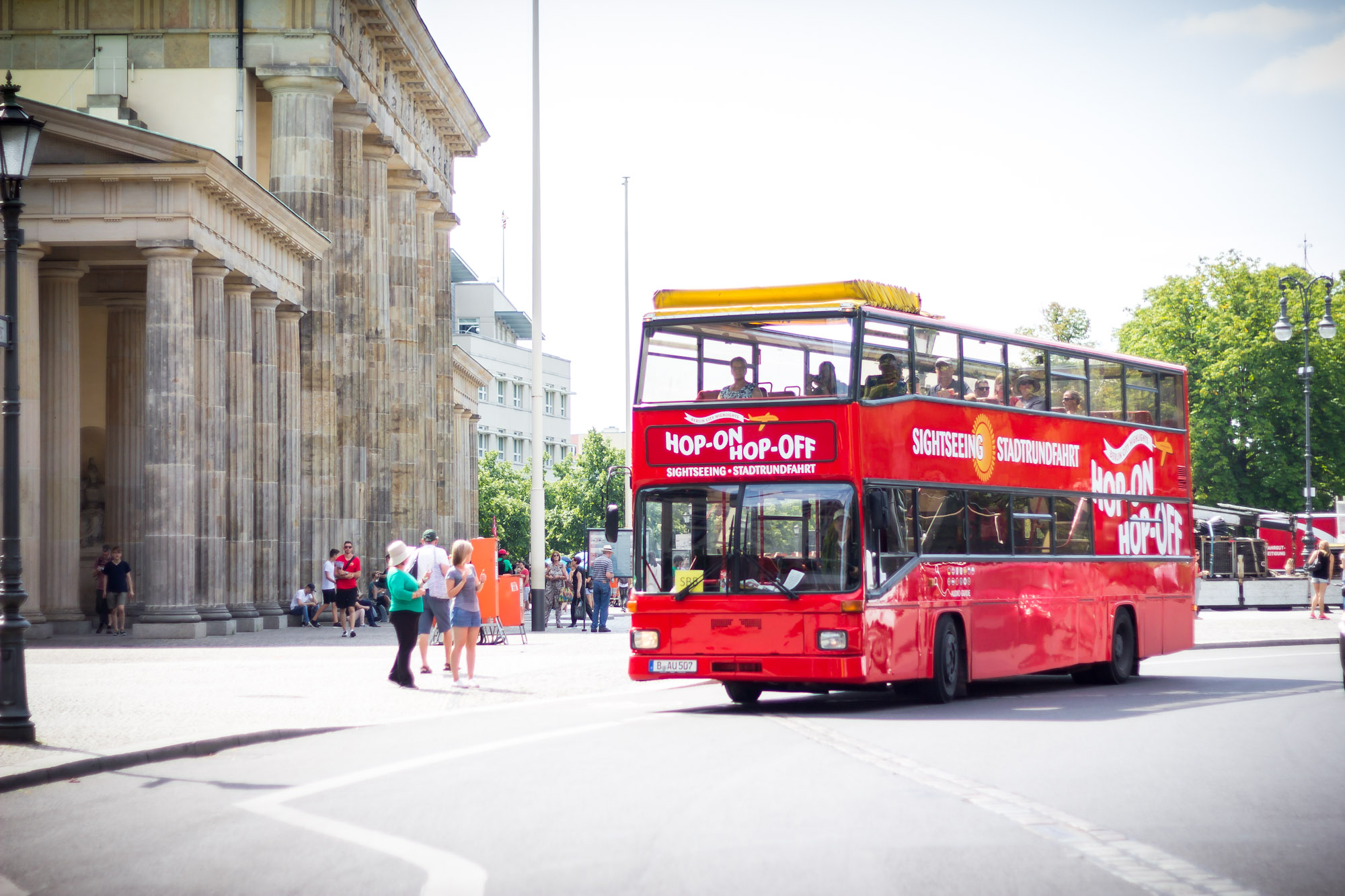 【柏林 观光巴士&游船 实惠套票】red buses 随上随下