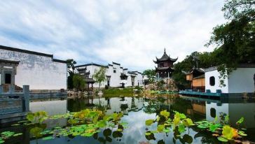 婺源篁岭 婺源熹园一日游【赏古村梯田叠翠,观粉墙黛瓦,感受徽州文化