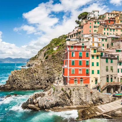 意大利佛罗伦萨比萨五渔村中文包车一日游 指定地点接送 意大利佛罗伦萨比萨五渔村中文包车一日游 指定地点接送