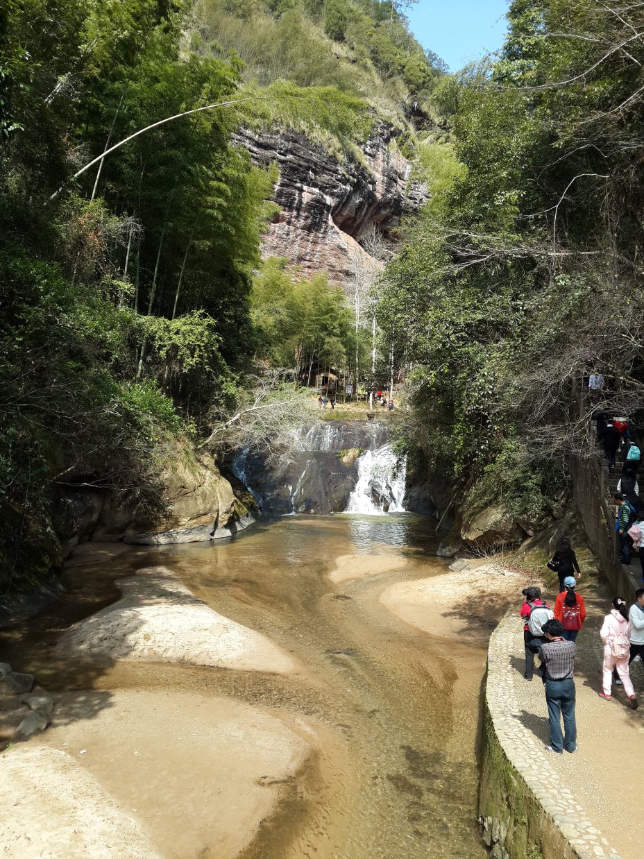 武夷山春节天气怎么样_(武夷山春节天气怎么样了)