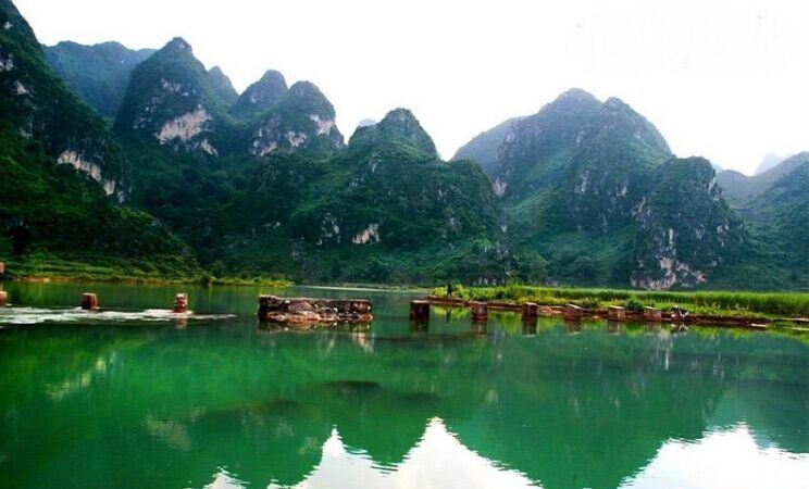 据我了解,田东县也有很多好玩的地方,比如说横山古寨文化旅游景区