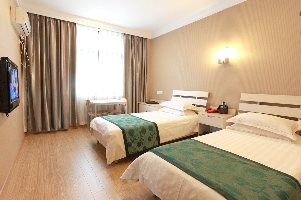 【携程攻略】武汉市公安局出入境管理处江南光