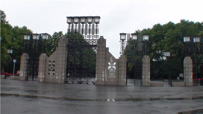 创]维格朗雕塑的裸体,让人思考生命意义!挪威1