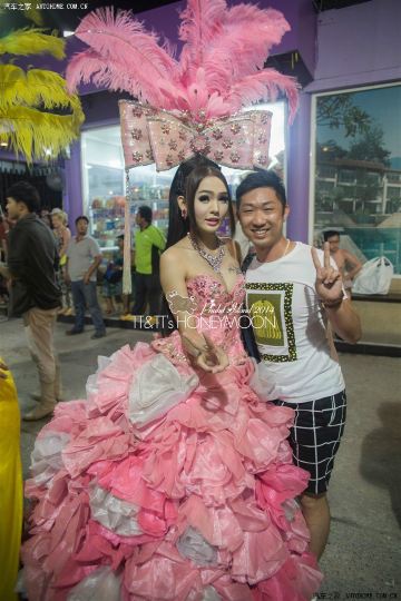 很可爱的人妖姐姐.