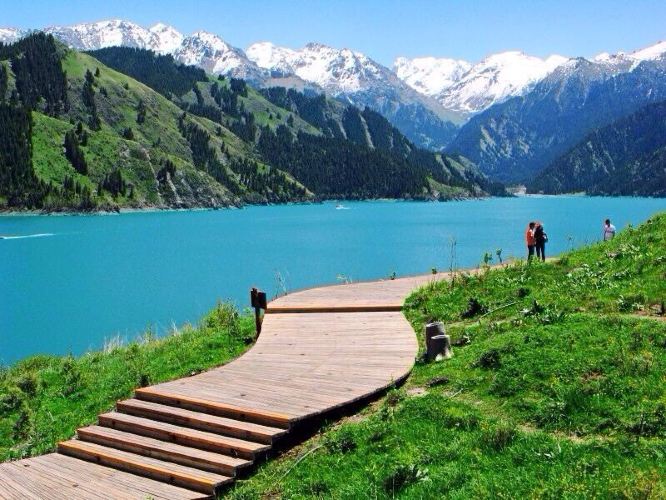 天山天池一日游