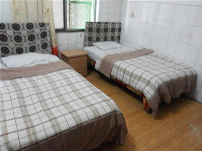 【携程攻略】郑州树青医学院,郑州树青医学院