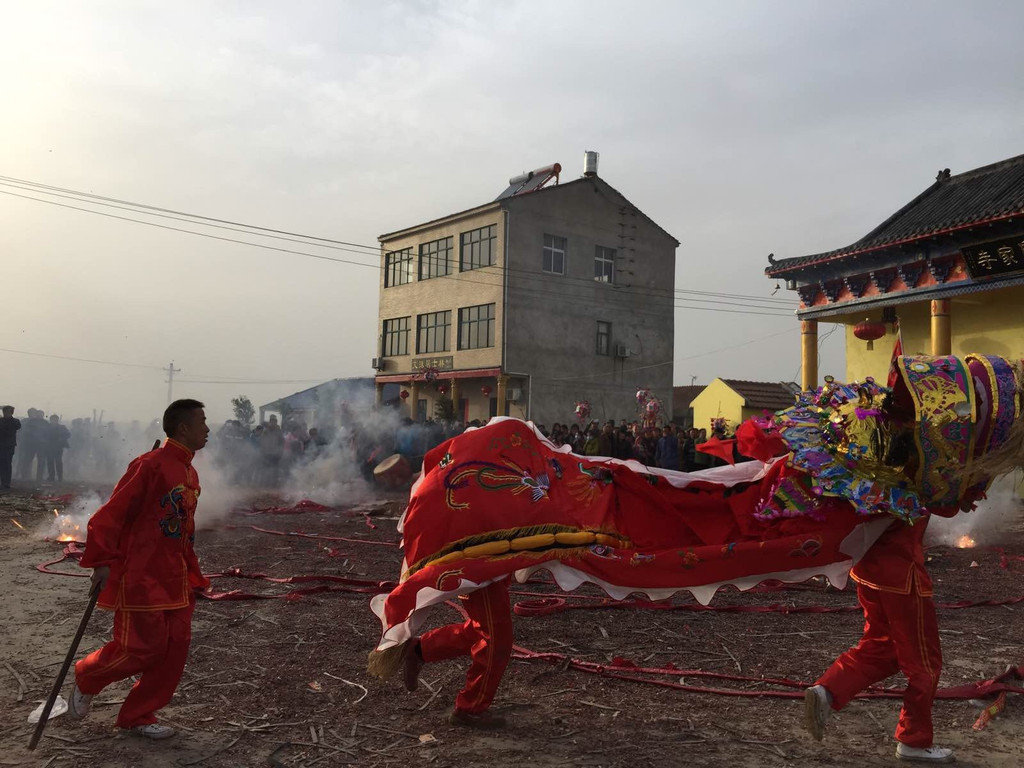 祁家湾玩灯正月十三