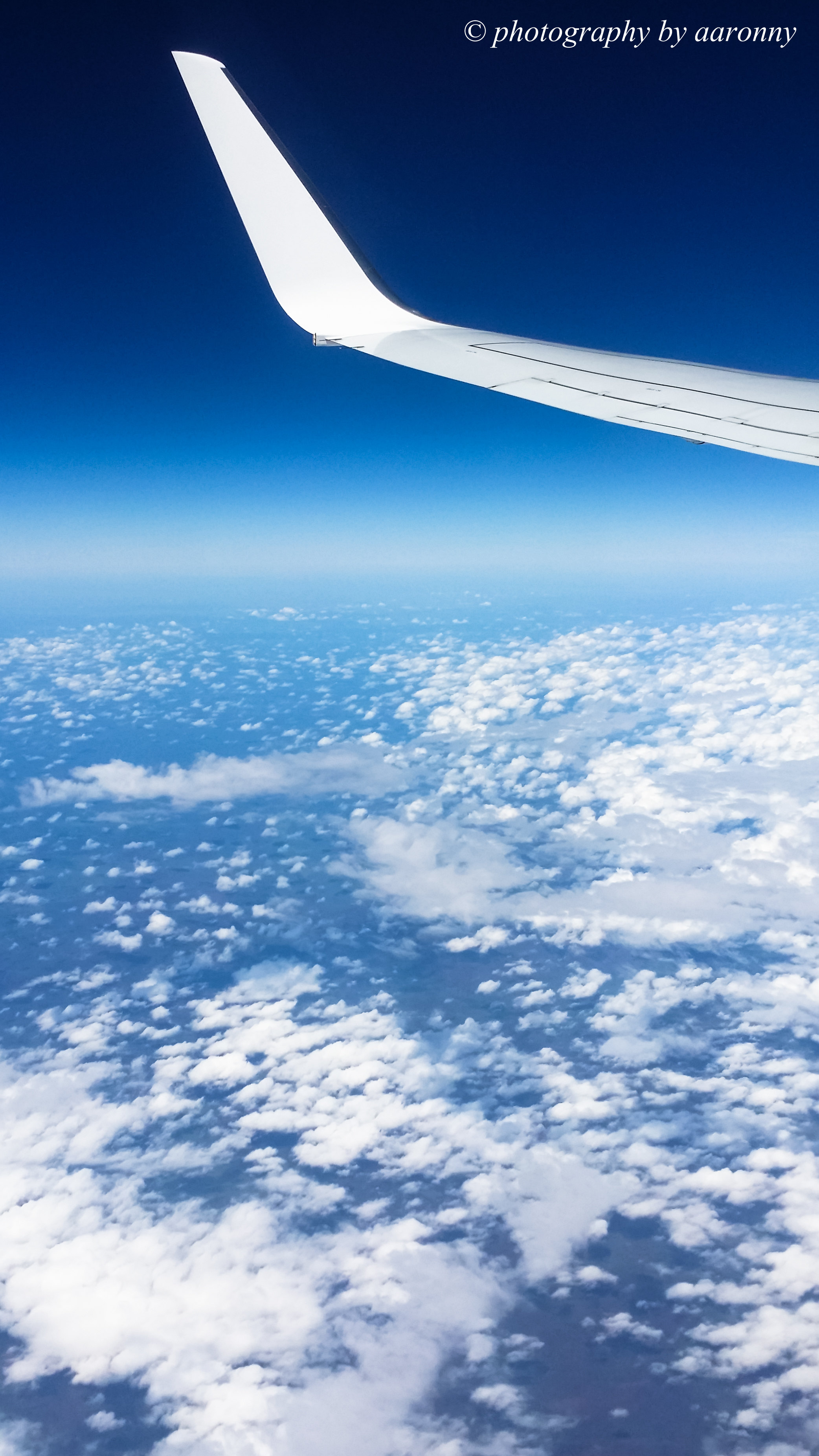 飞机窗外的航空摄影 · 免费素材图片