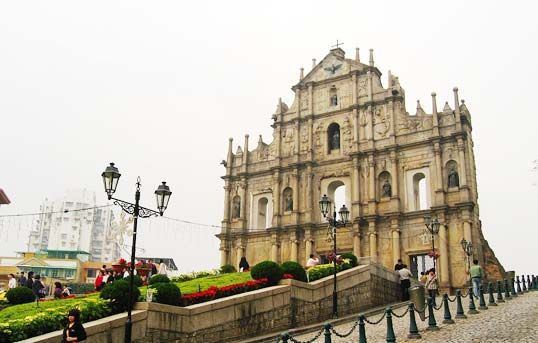 #澳门旅游# 澳门英记饼家,让男神女神陪你过光