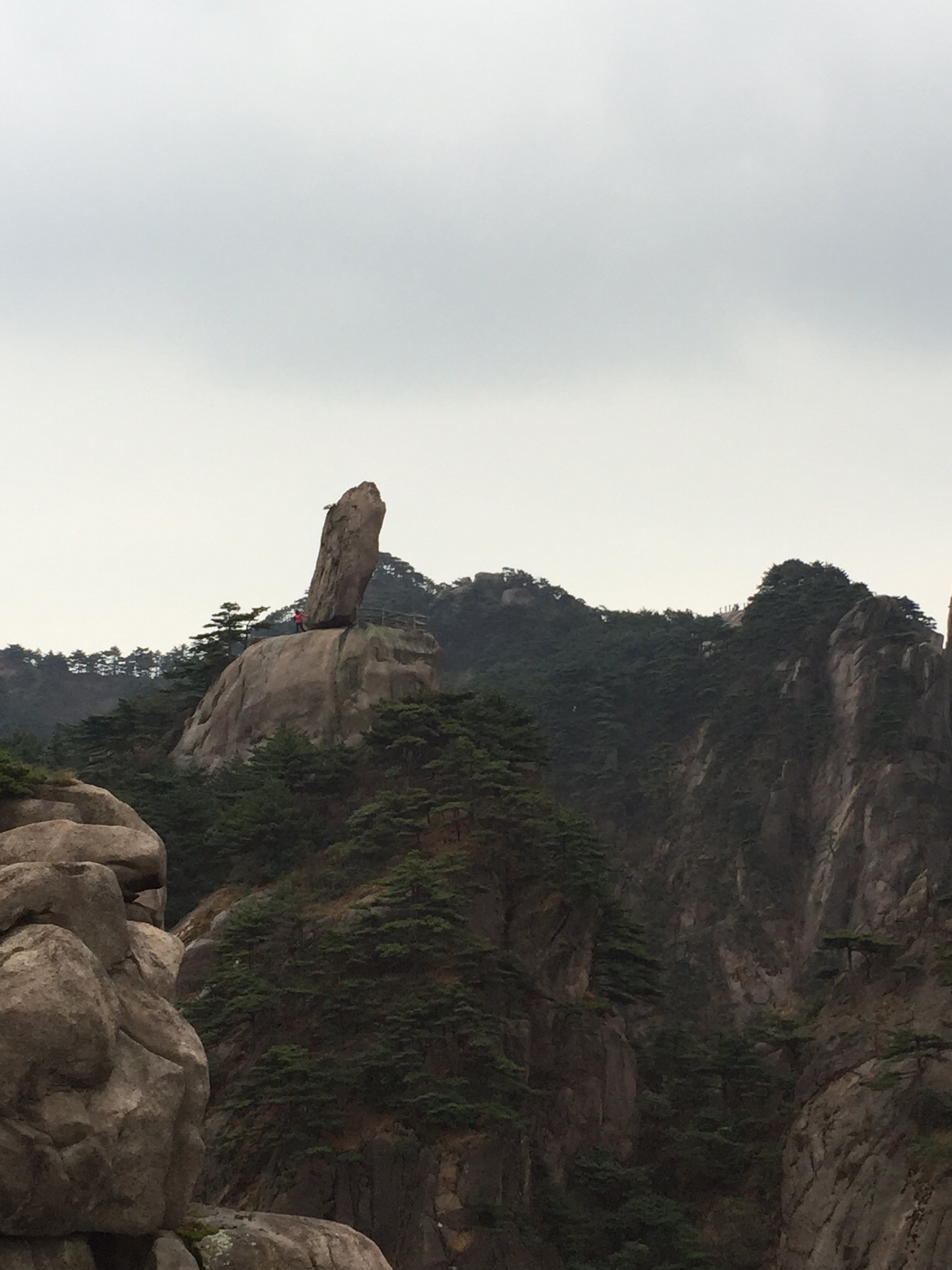 一群可爱的"疯子"游黄山