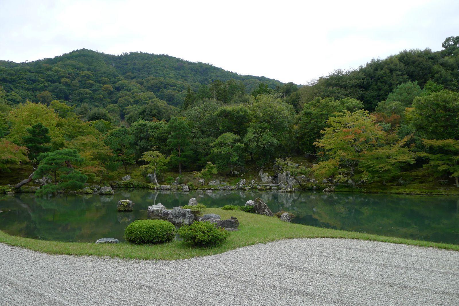 山,树,湖,石,枯山水,回味无穷 天龙寺