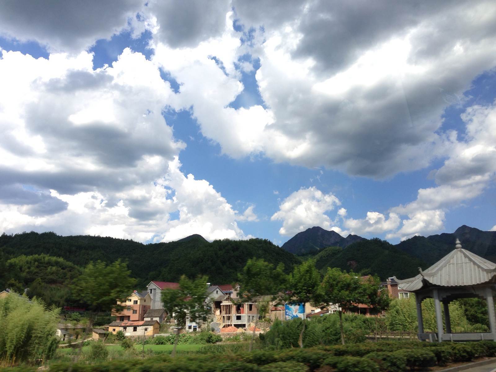 富春江镇芦茨村