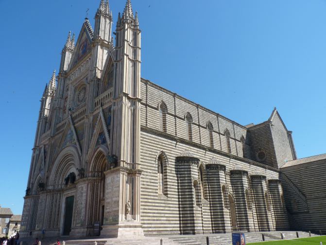 一家三口欧洲游---第二天,意大利奥维耶多,佛罗