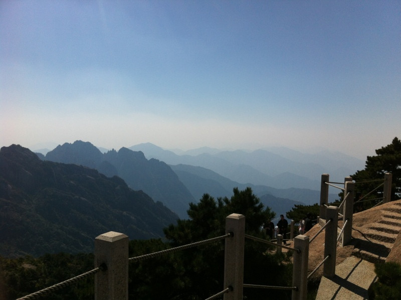 黄山光明顶山庄