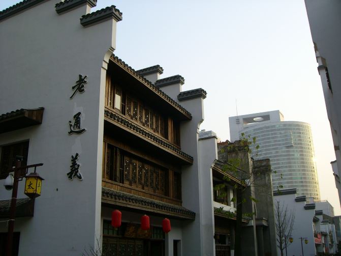 太平街历史街区包括太平街及马家巷,西牌楼,回龙巷,孚嘉巷,金线街等.