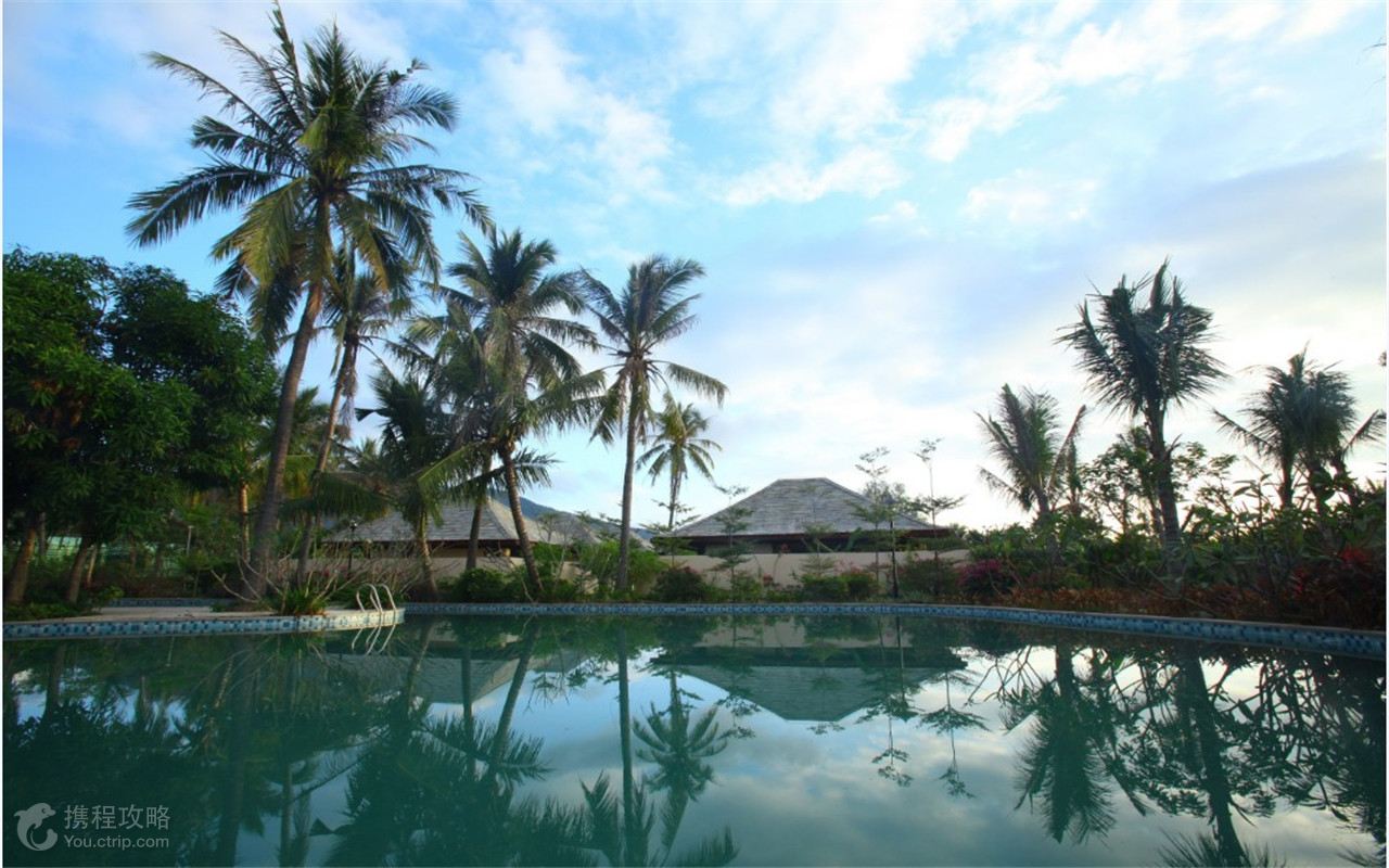 海南+三亚5日4晚跟团游·兴隆·龙沐湾·三亚1晚5星+0自费旅游团-【携程旅游】