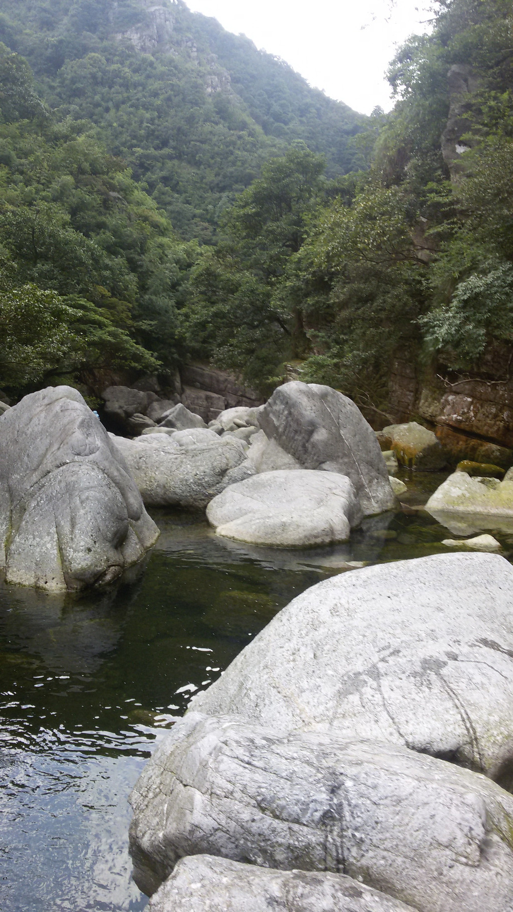 广东韶关芦溪天池峡谷攻略