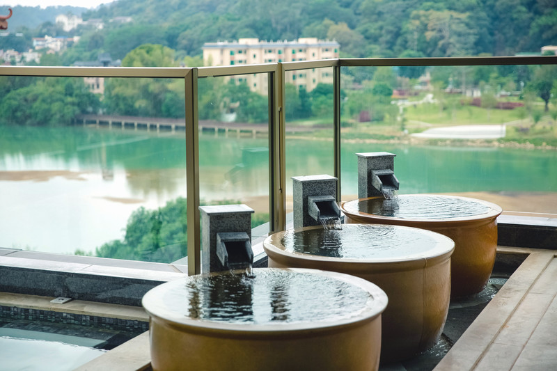 广州泡温泉又添宝藏地,这个江畔温泉酒店,现在去正好!