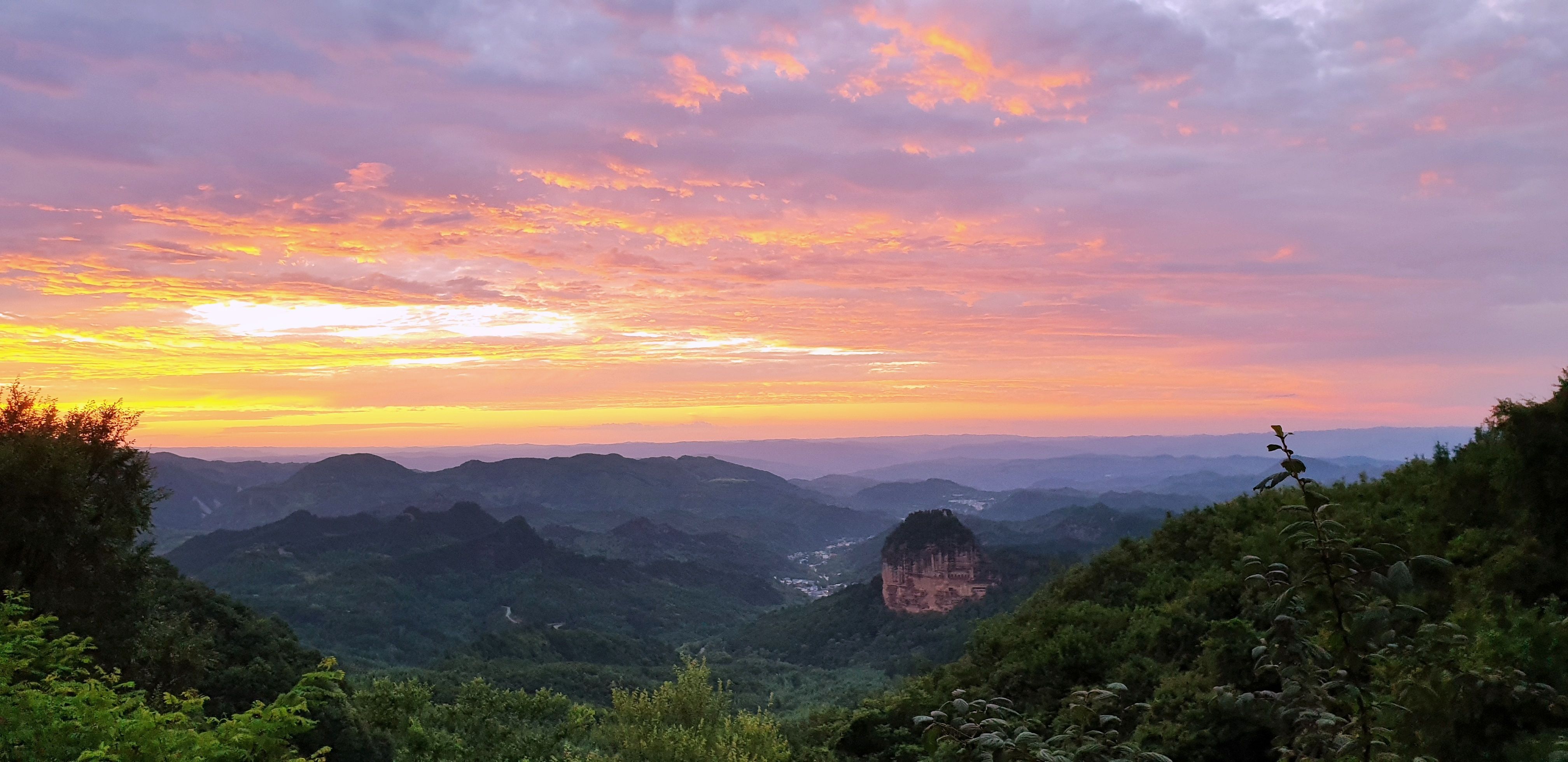 香积山溶洞