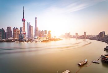 上海金茂大厦+黄浦江游船+外滩+城隍庙纯玩一日游 主城上门接【[全新视角]游历新城老街，全程纯玩，专业导游，保证不再花冤枉钱！】