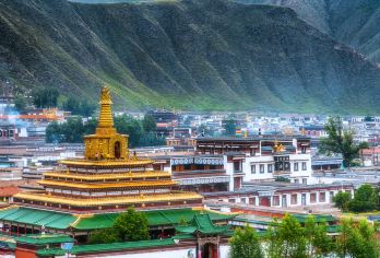 兰州·甘南拉卜楞寺+桑科草原一日游【小团/赠脖套+意外险】【纯玩无套路：无隐形消费陷阱，有限的时间用来与美景相遇】