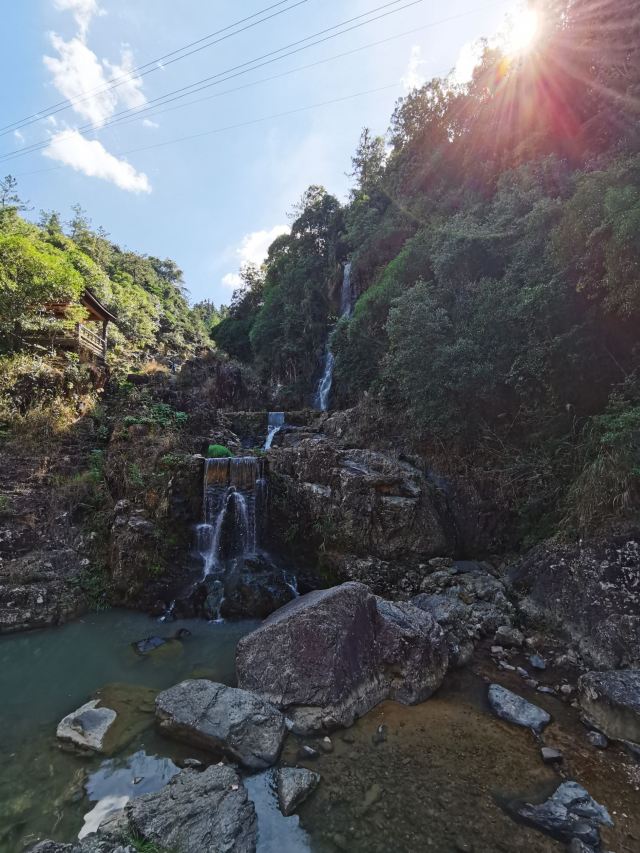 凤翔峡原始生态旅游区