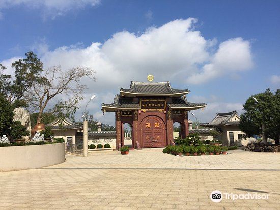 九华山大兴善寺 铜锣道场