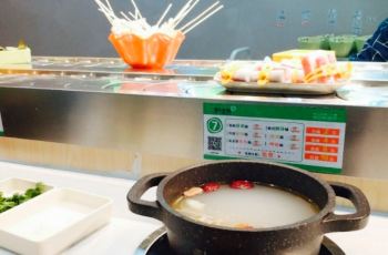 旋转小火锅人均消费_旋转小火锅图片(2)