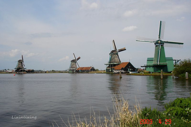 难忘荷兰美丽静谧的湖区小镇