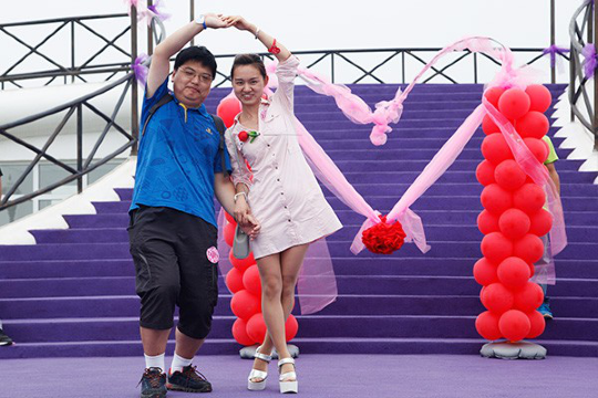 旅游时,乱入一场相亲大会,牵手生命中的那个他是种什么体验