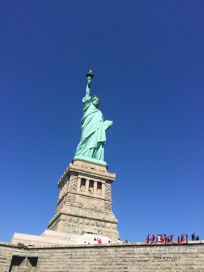 自由女神像简介英文版 10050a0000004w3s54F0F_C_671_10000_Q90.jpg