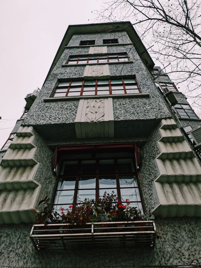 湖南路兴国路口街心花园