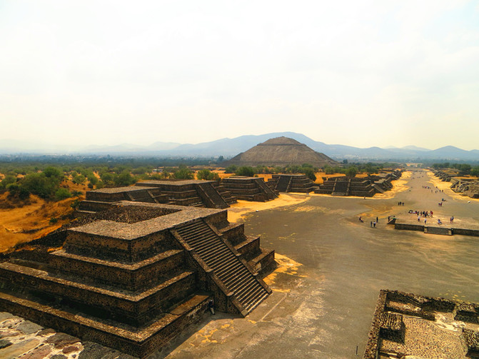 去墨西哥探寻玛雅文明的秘密1 --太阳金字塔月亮金字塔