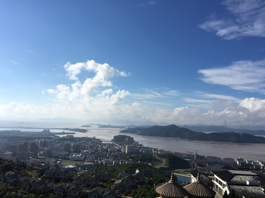 岱山的摩星山,爬到山頂看風景還可以