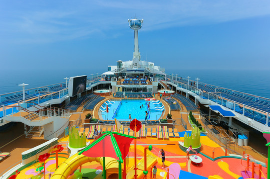 海洋光谱号尽兴归来,翘首期盼下一个巨作——绿洲系新船