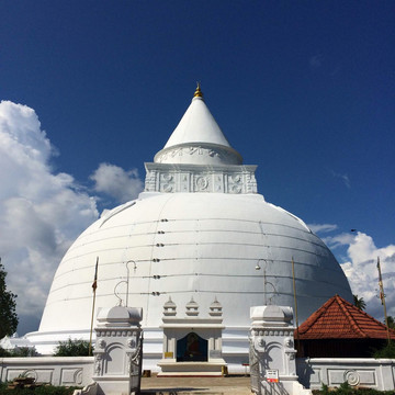 最赞的海滩~~和最棒的 talalla retreat ～ 汉班托塔