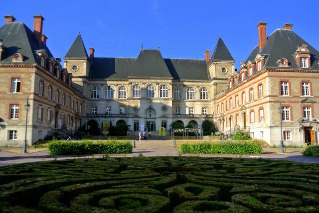 法国巴黎大学城