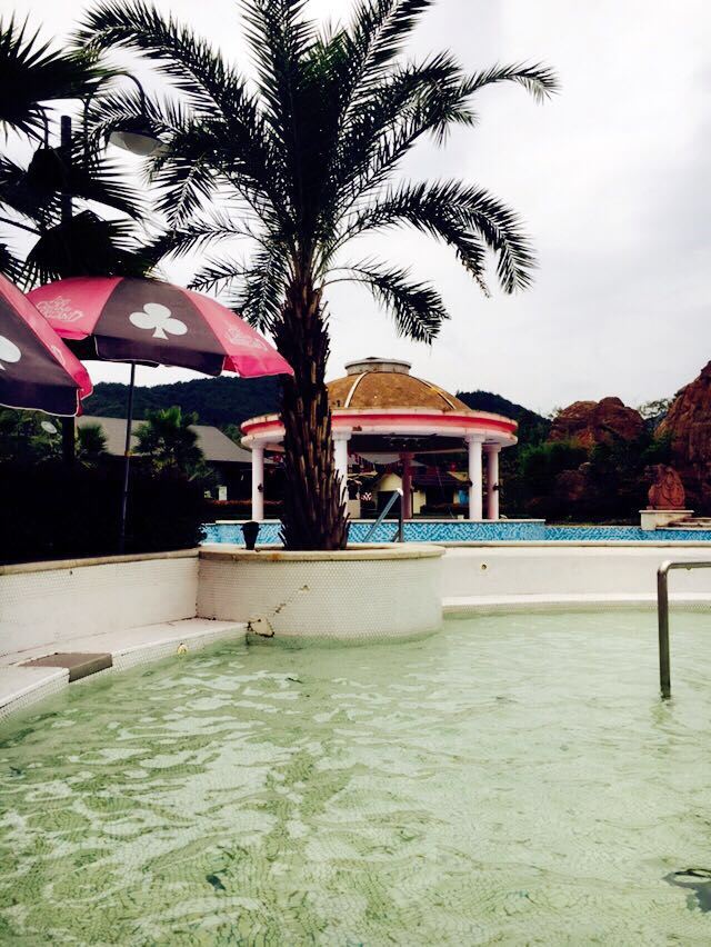 仙华四季温泉乐园