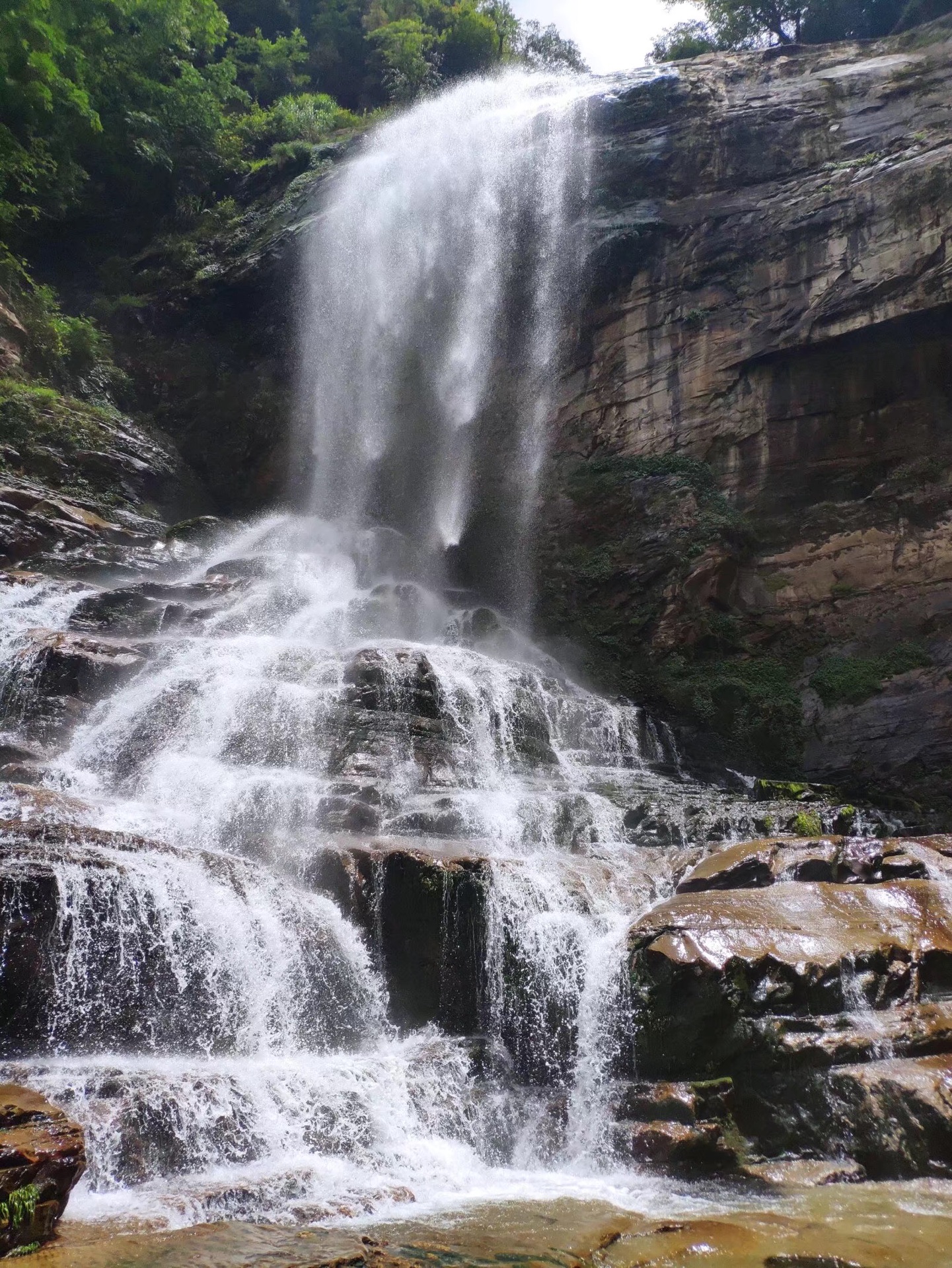 雷公山响水岩风景区