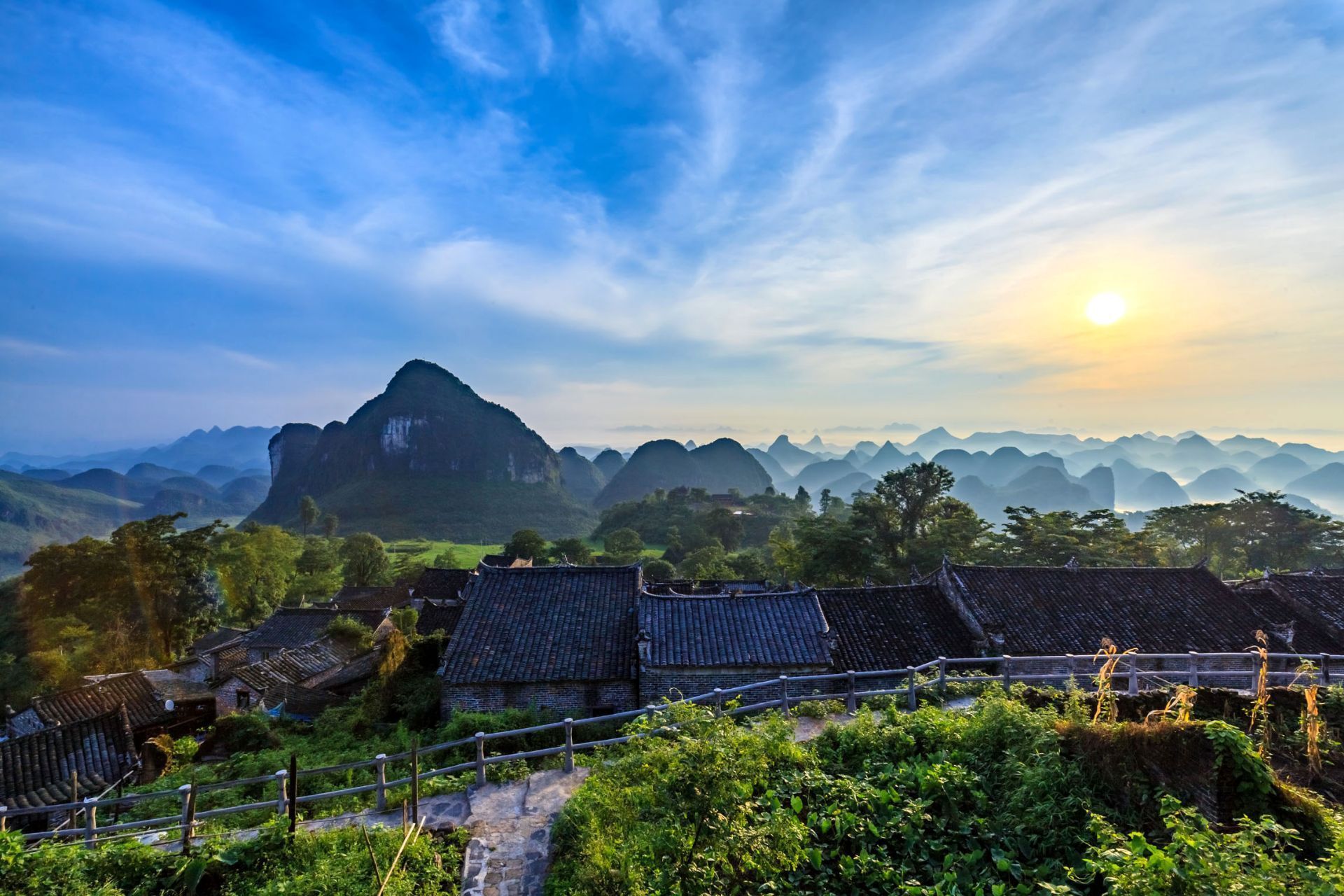 中国瑶族第一寨景区