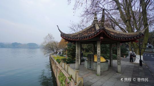苏小小墓