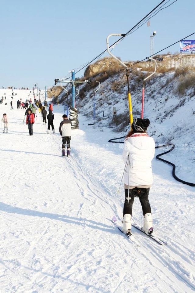 五龙背滑雪图片